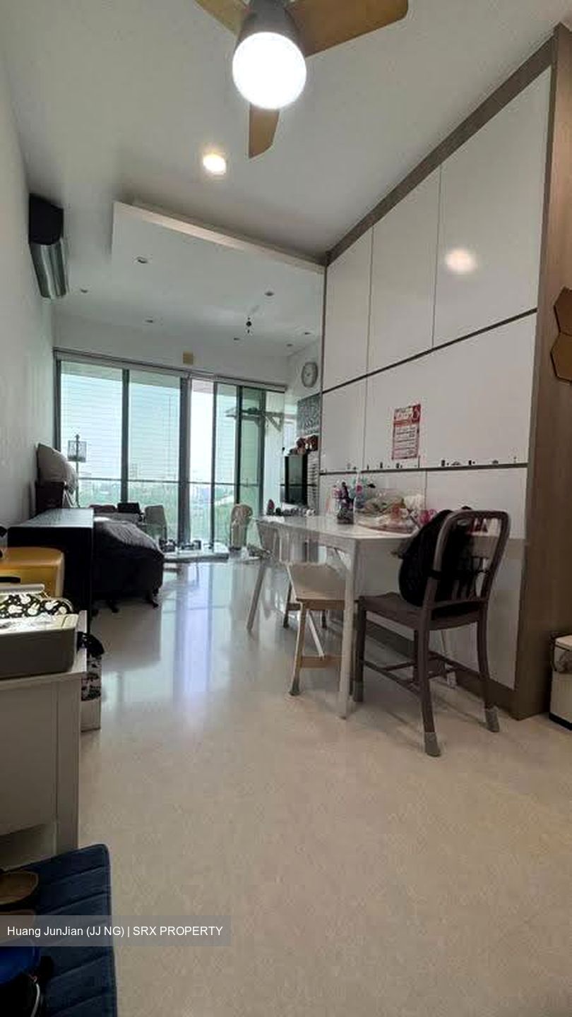 Cosmo (D14), Apartment #611731661